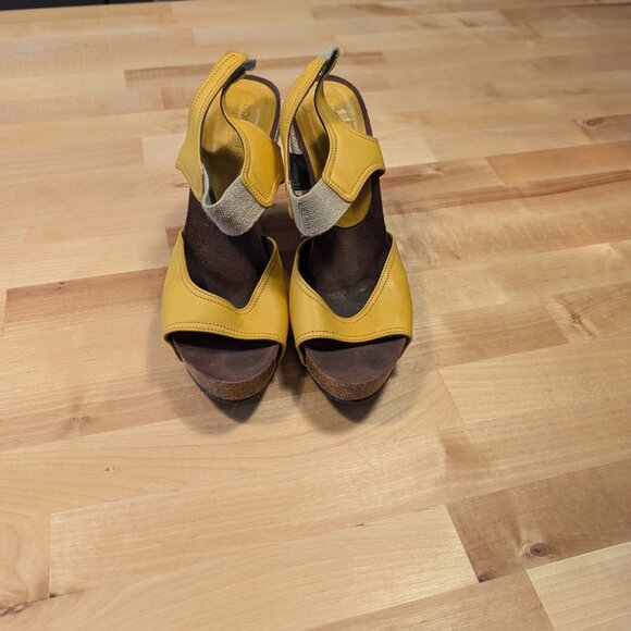 Donald J. Pliner Leather wedge sandals - Picture 8 of 8